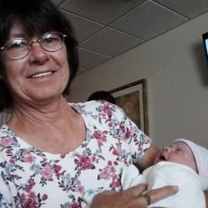 Meet your Posher, Pam